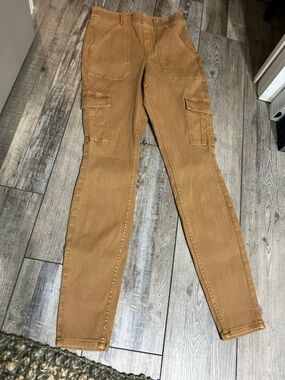 Spanx Women's Stretch Twill Ankle Cargo Pants in Honey Glow